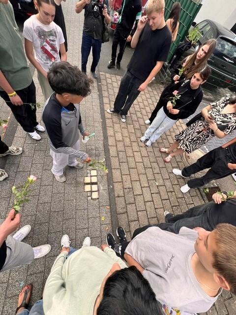 Stolpersteinaktion_der_Sekundarschule_2026_3